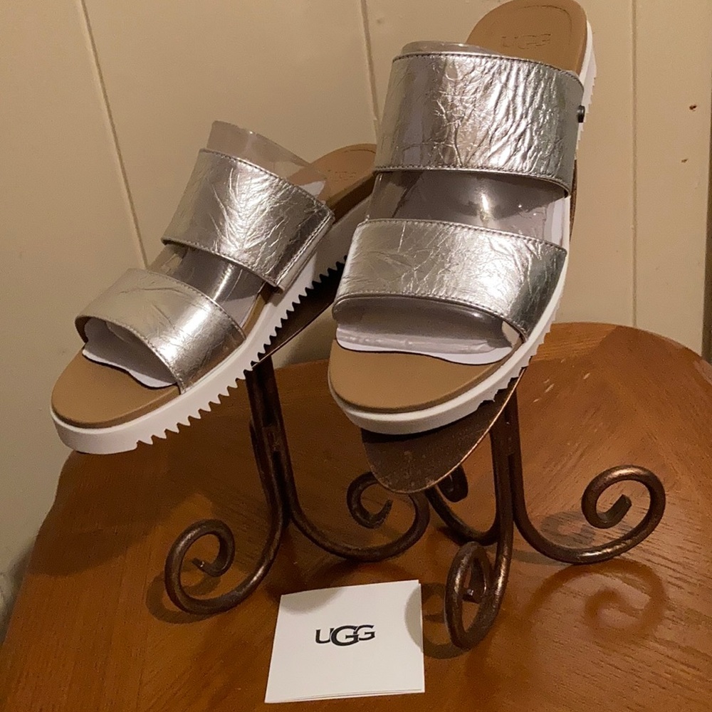 Simply Simple Slide by UGG